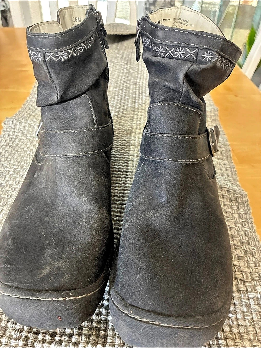 JBU Black Geometric Ankle Boots